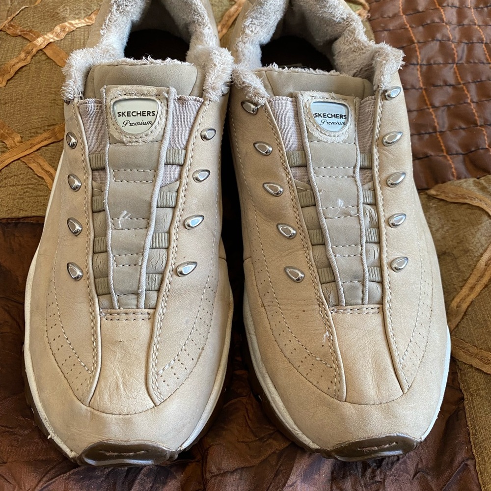 Skechers for man
